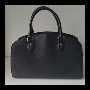 Louis Vuitton Pont Neuf PM